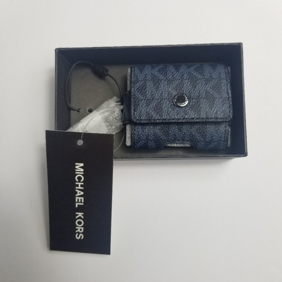 Michael Kors Logo Clip Case For Apple AirPods® - Picture 2 of 6